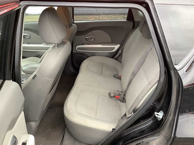 2015 kia e-soul elektrische personenauto r-894-df - afbeelding 9 van  38