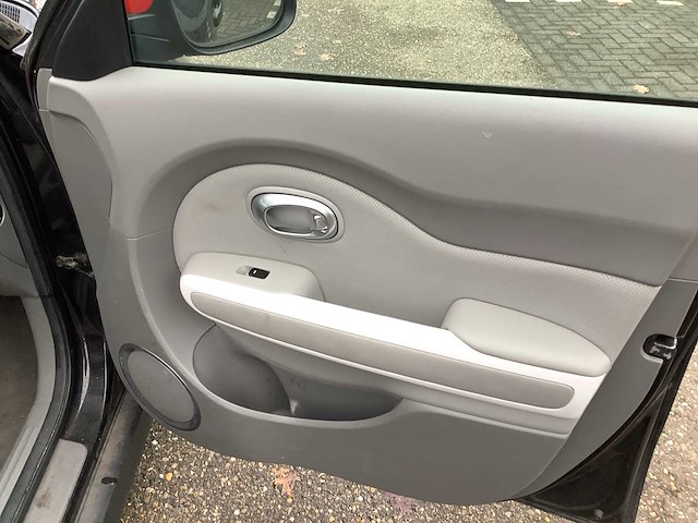 2015 kia e-soul elektrische personenauto r-894-df - afbeelding 16 van  38