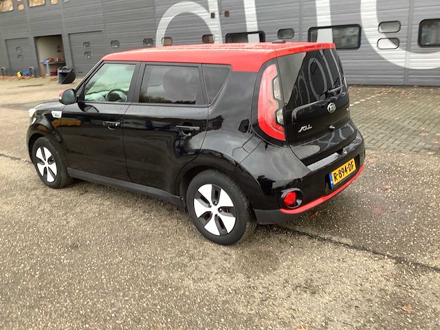2015 kia e-soul elektrische personenauto r-894-df - afbeelding 23 van  38