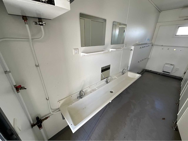 2015 kleusberg solid typ8 modulaire toilet unit - afbeelding 9 van  11