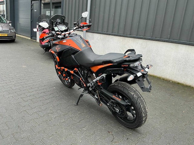 2015 ktm 1050 adventure motorfiets - afbeelding 21 van  21