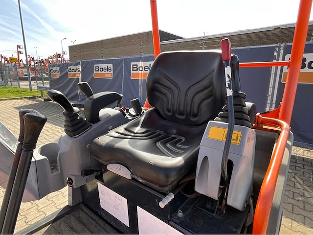 2015 kubota kx016-4hg minigraafmachine - afbeelding 15 van  34