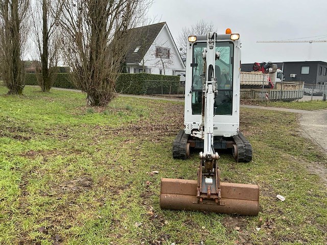 2015 kubota kx019-4 minigraafmachine - afbeelding 2 van  38