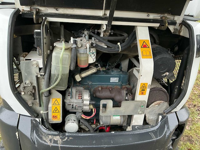 2015 kubota kx019-4 minigraafmachine - afbeelding 34 van  38