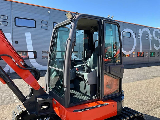 2015 kubota kx155-5 midigraafmachine - afbeelding 11 van  30