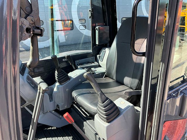 2015 kubota kx155-5 midigraafmachine - afbeelding 14 van  32