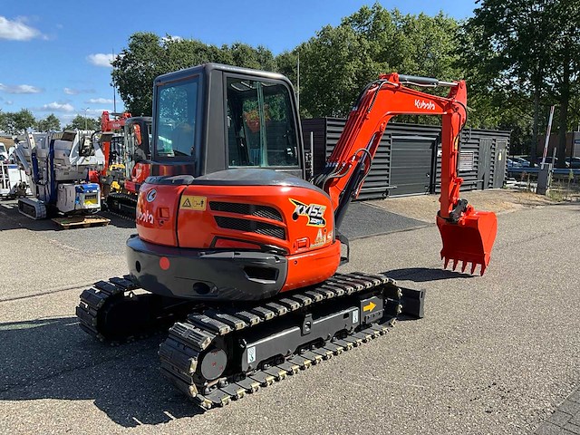 2015 kubota kx155-5 midigraafmachine - afbeelding 28 van  32