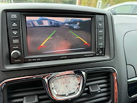 2015 lancia voyager grijs kenteken personenauto - afbeelding 2 van  4