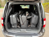 2015 lancia voyager grijs kenteken personenauto - afbeelding 4 van  4