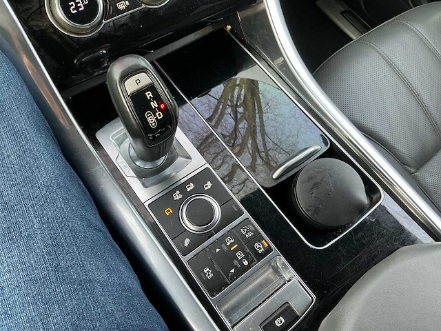 2015 land rover range rover sport 3.0 sdv6 se personenauto - afbeelding 38 van  51