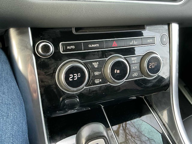 2015 land rover range rover sport 3.0 sdv6 se personenauto - afbeelding 39 van  51