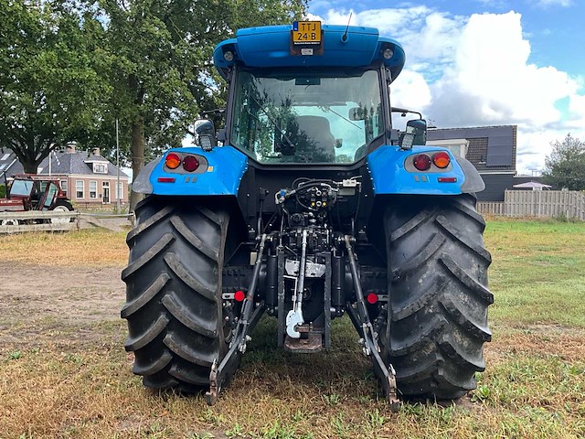 2015 landini 145 landpower vierwielaangedreven landbouwtractor - afbeelding 40 van  42