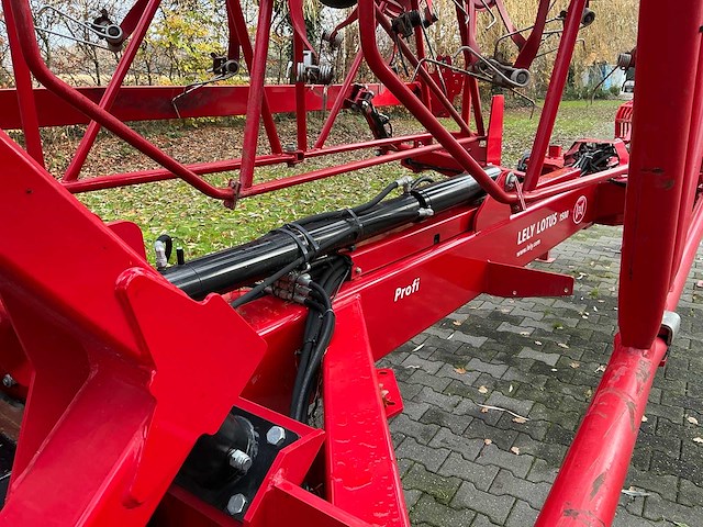 2015 lely lotus 1500 4106200101 hooischudder - afbeelding 29 van  31