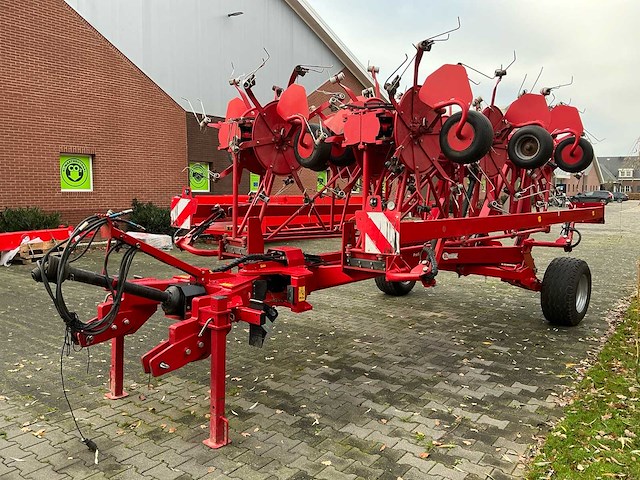 2015 lely lotus 1500 4106200101 hooischudder - afbeelding 2 van  31