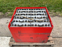 2015 linde 48v / 750ah heftruck accu - afbeelding 1 van  4