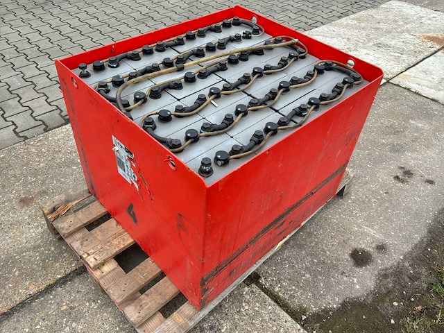 2015 linde 48v / 750ah heftruck accu - afbeelding 2 van  4