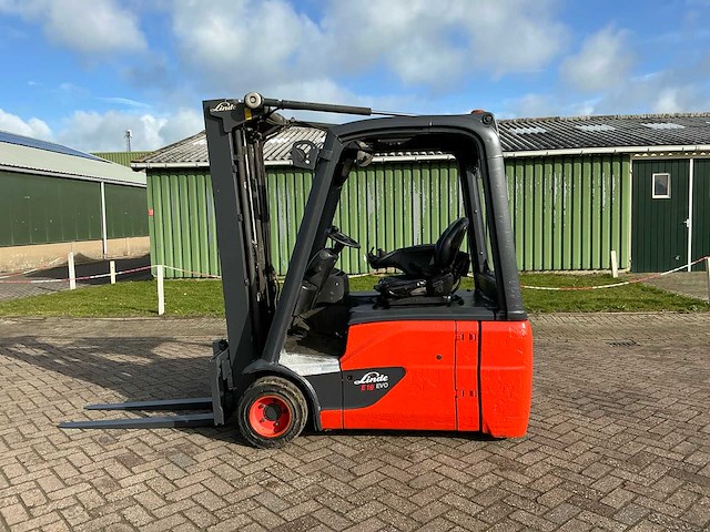 2015 linde e18-02 vorkheftruck - afbeelding 1 van  14