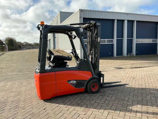 2015 linde e18-02 vorkheftruck - afbeelding 11 van  14