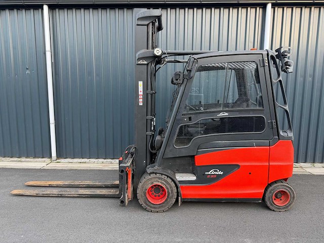 2015 linde e35 hl-01 vorkheftruck - afbeelding 1 van  18