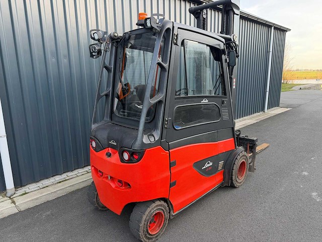 2015 linde e35 hl-01 vorkheftruck - afbeelding 12 van  18