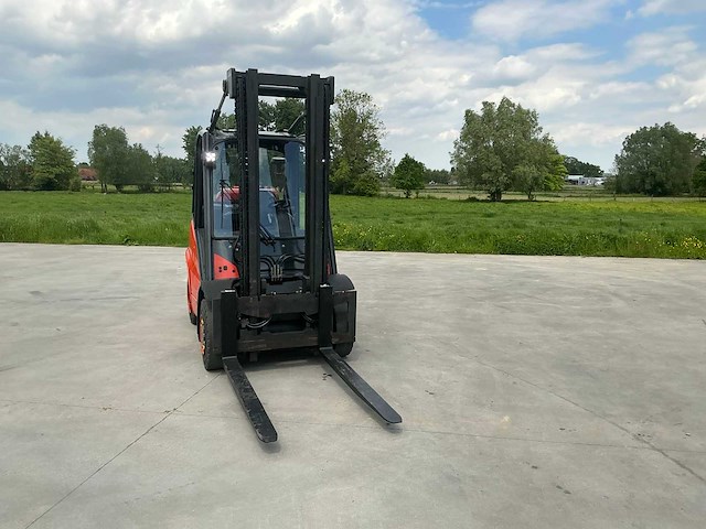 2015 linde h40t-02 vorkheftruck - afbeelding 42 van  109