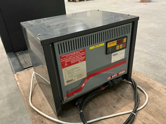 2015 linde v-08 orderpicker - afbeelding 4 van  12