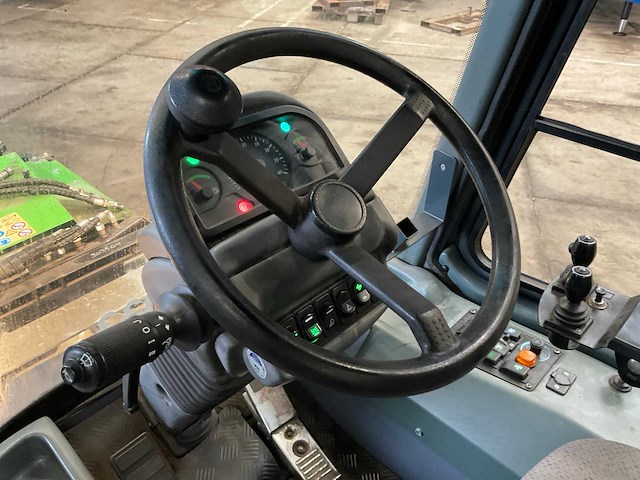 2015 lm trac 286 werktuigdrager met onkruidbestrijder - afbeelding 4 van  18