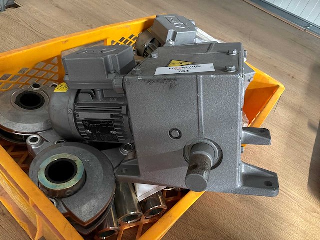 2015 lock ewa10 elektromotor (2x) - afbeelding 1 van  3