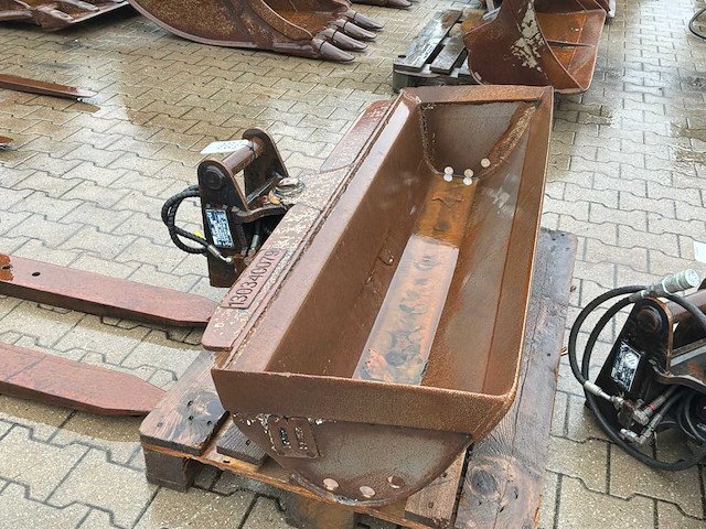 2015 m1.5mg20b-1500 kantelbak - afbeelding 2 van  7