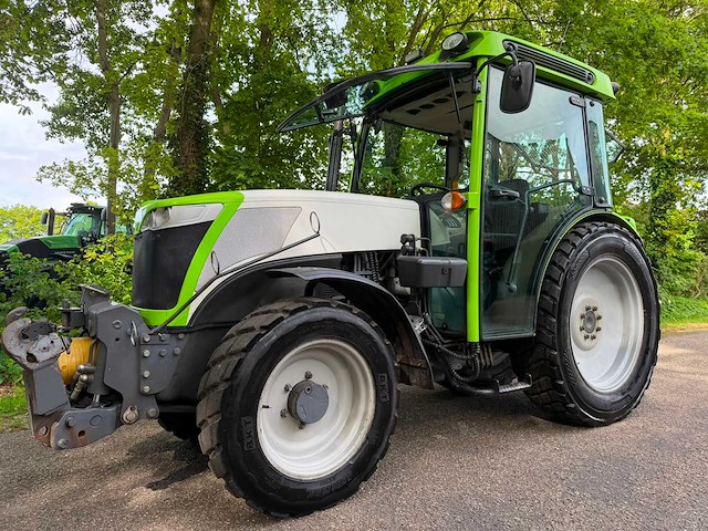 2015 massey ferguson 3640s vierwielaangedreven landbouwtractor - afbeelding 1 van  11