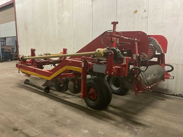 2015 mechanisatie haarlemmermeer nl-1500 bloembollenrooier - afbeelding 15 van  19