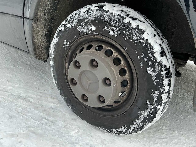 2015 mercedes-benz 519 3.0 cdi 432 vrachtwagen - afbeelding 5 van  51