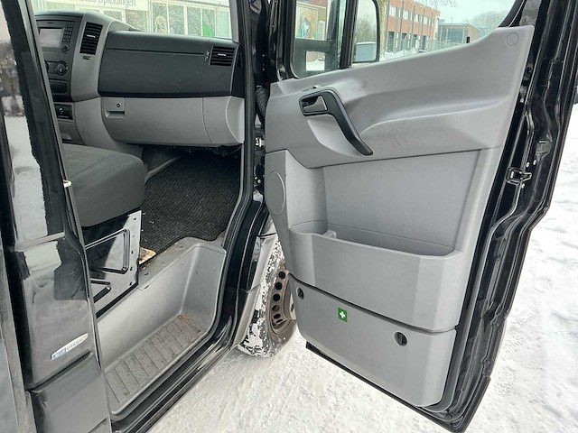 2015 mercedes-benz 519 3.0 cdi 432 vrachtwagen - afbeelding 38 van  51