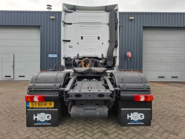 2015 mercedes-benz actros 1842 vrachtwagen - afbeelding 23 van  27