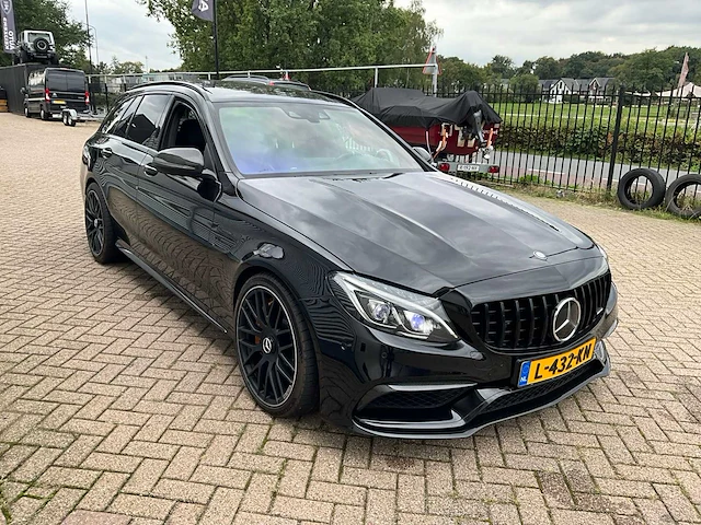 2015 mercedes-benz c-klasse estate amg 63 s personenauto - afbeelding 17 van  23