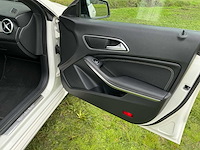 2015 mercedes-benz cla-klasse 220 cdi ambition personenauto - afbeelding 31 van  40