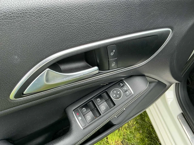2015 mercedes-benz cla-klasse 220 cdi ambition personenauto - afbeelding 14 van  40