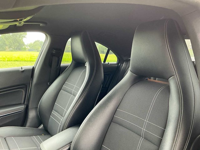 2015 mercedes-benz cla-klasse 220 cdi ambition personenauto - afbeelding 14 van  28