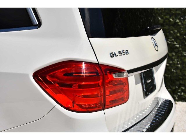 2015 mercedes-benz gl550 4matic suv 4,7l v8 (7 seat) btw auto - afbeelding 23 van  61