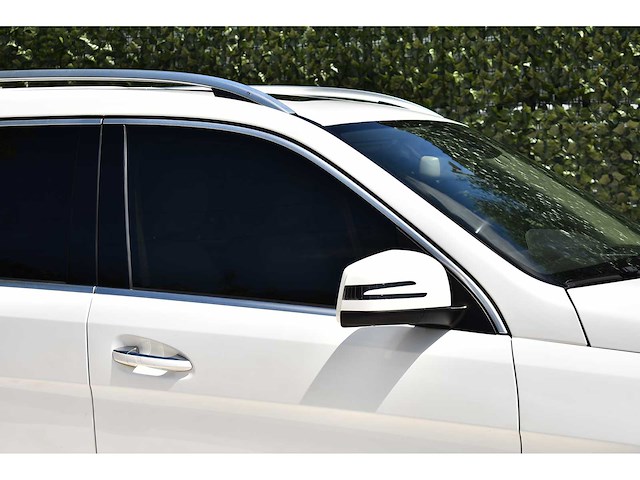 2015 mercedes-benz gl550 4matic suv 4,7l v8 (7 seat) btw auto - afbeelding 26 van  61