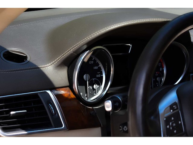 2015 mercedes-benz gl550 4matic suv 4,7l v8 (7 seat) btw auto - afbeelding 71 van  80