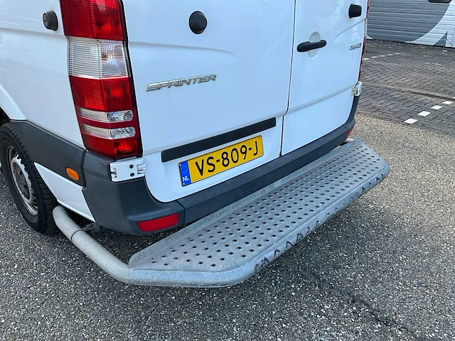 2015 mercedes-benz sprinter 313 2.2cdi bedrijfswagen vs-809-j - afbeelding 8 van  39