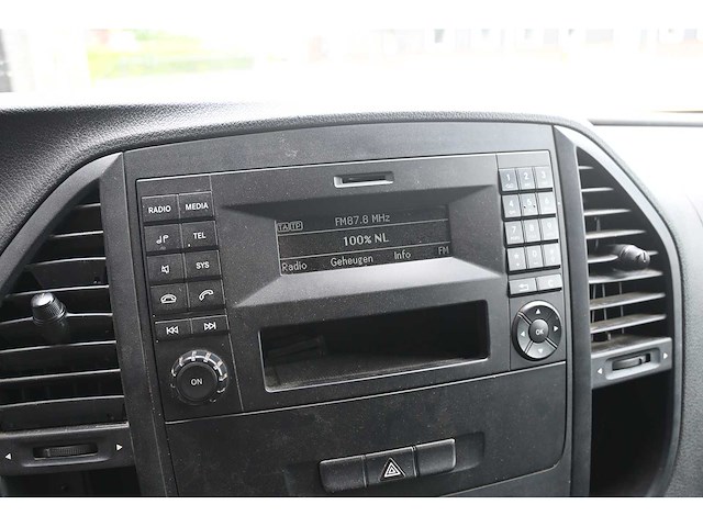 2015 mercedes-benz vito 109 cdi lang bedrijfswagen - afbeelding 8 van  17
