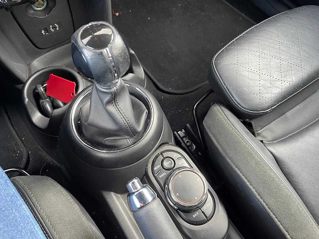 2015 mini 5-deurs 1.5 cooper personenauto - afbeelding 13 van  16