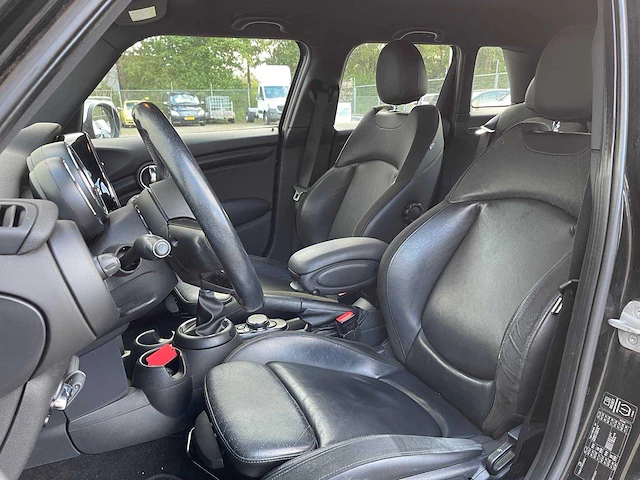 2015 mini 5-deurs 1.5 cooper personenauto - afbeelding 15 van  16