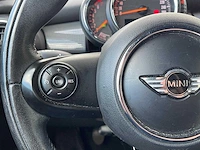 2015 mini 5-deurs 1.5 cooper personenauto - afbeelding 3 van  16