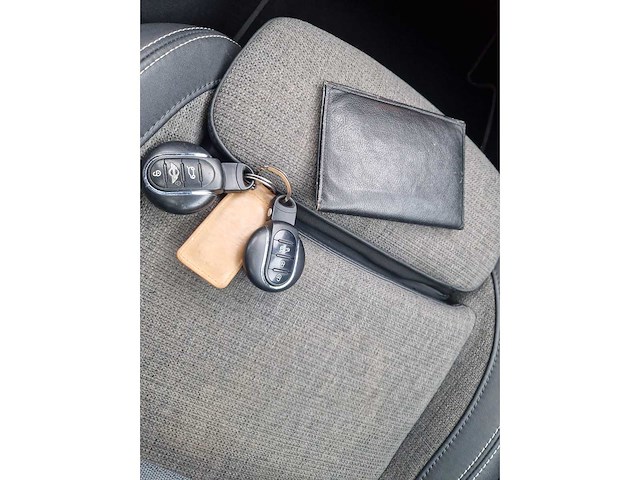 2015 mini mini clubman 2.0 cooper sd personenauto - afbeelding 4 van  5