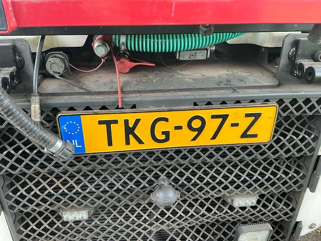 2015 multihog mx 0100lp werktuigdrager met gietarm - afbeelding 1 van  33