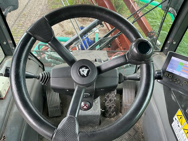 2015 multihog mx 0100lp werktuigdrager met gietarm - afbeelding 6 van  33
