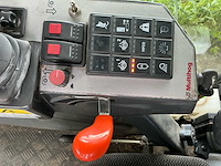 2015 multihog mx 0100lp werktuigdrager met gietarm - afbeelding 7 van  33